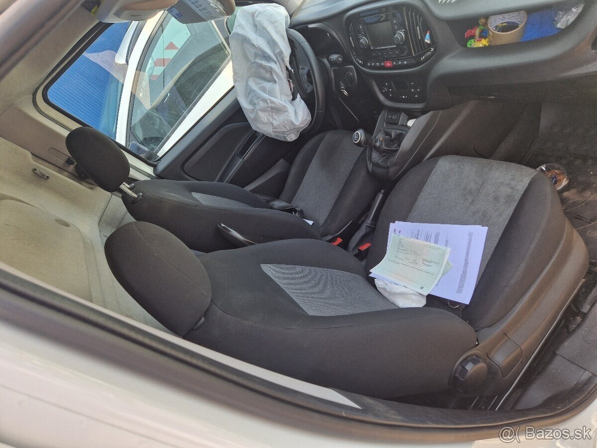 Fiat Doblo Maxi 1.6 Mjet 2020 na diely - 12