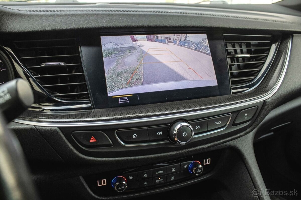 Opel Insignia ST 2.0 CDTi S&S Elegance A/T - 12