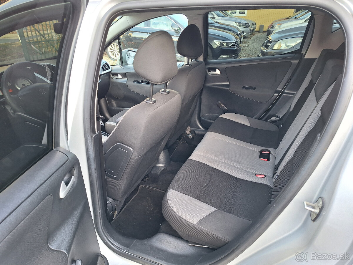 Peugeot 207 SW 1.6 HDi Trendy Globe - 12