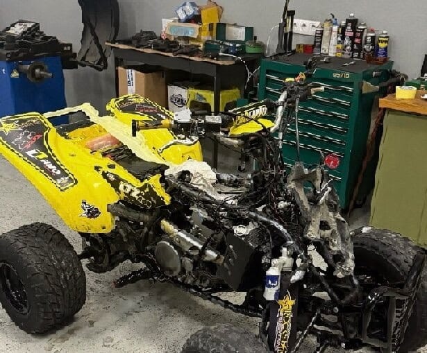 Suzuki LTZ 400 - 12