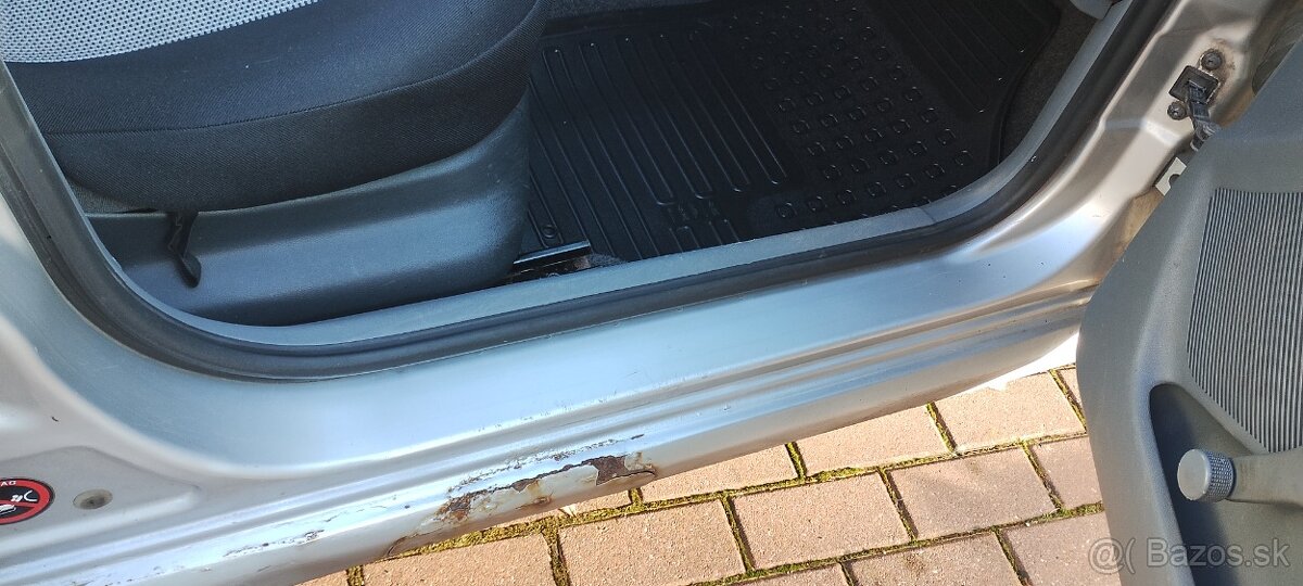 Škoda Fabia combi 1.2 HTP - 12