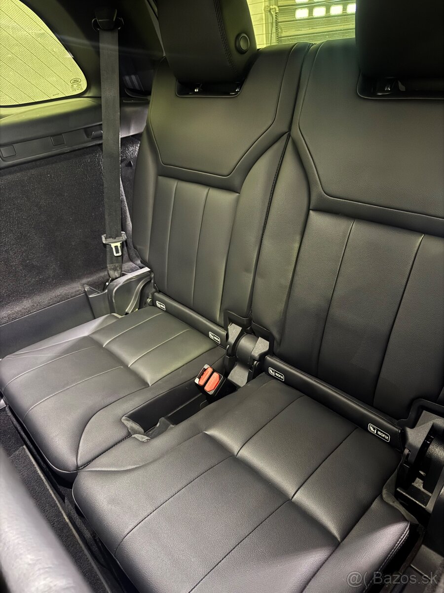 Land Rover Discovery 5 - 12