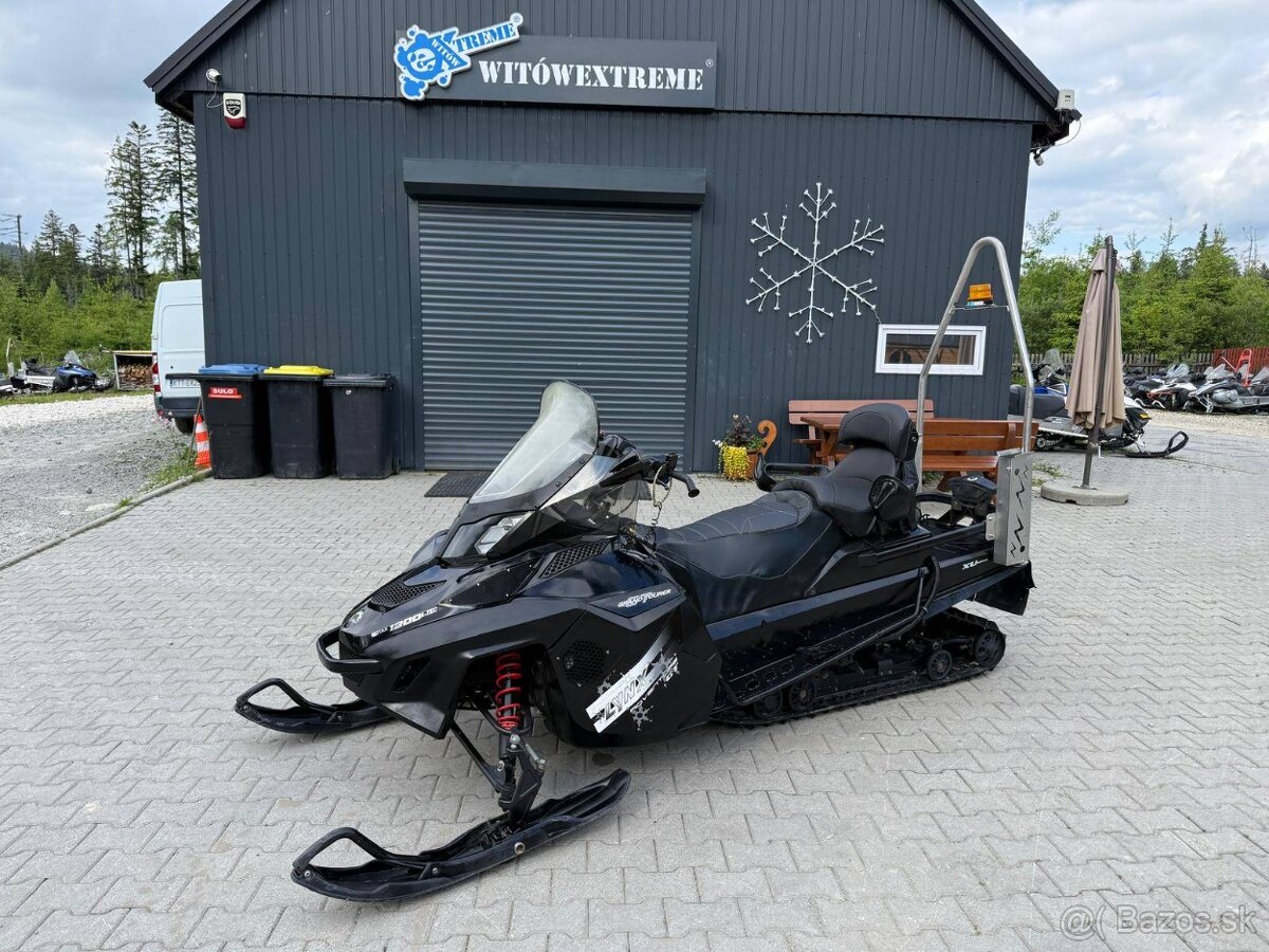 Snežný skúter BRP Lynx Adventure Grand Tourer 1200 4-TEC - 12