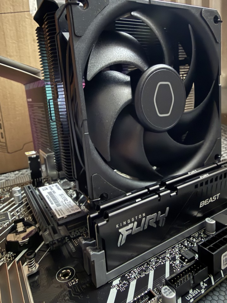 Nový PC Intel i5 12400F 16G 1TB SSD RTX 3080 10G WIFI BT WIN - 12