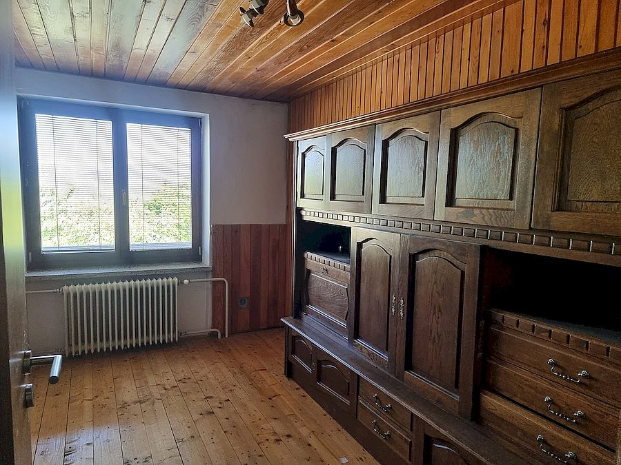 Rodinný dom s menším pozemkom, na bývanie alebo prenajímanie - 12