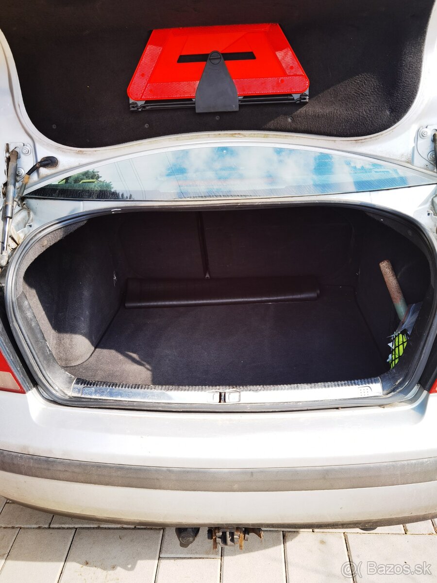 Volkswagen Bora 1.9 TDI - 12