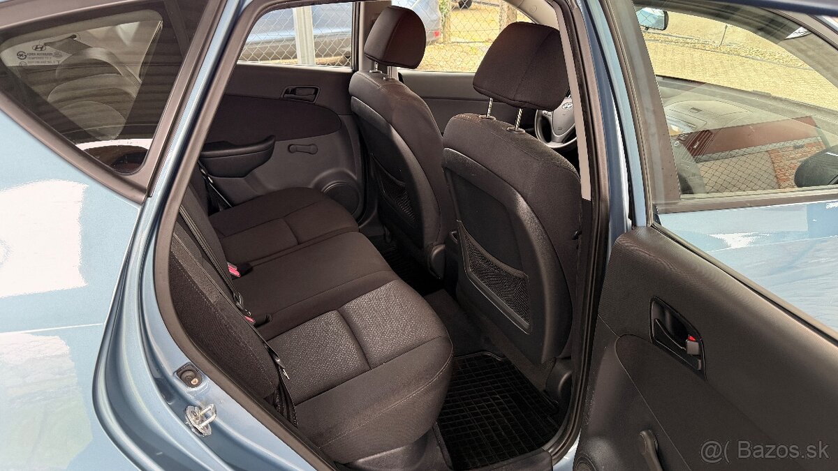 Hyundai i30 1.4 benzin - 12