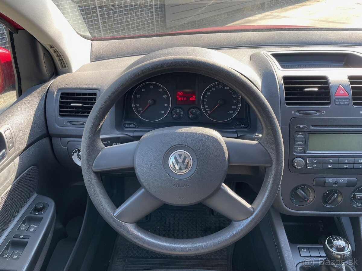 Golf V 1.4 55kw, najeto 139 tis km - 12