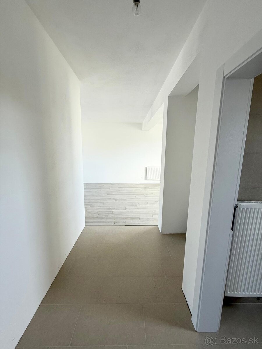 172m2 interiér a exteriér - 12