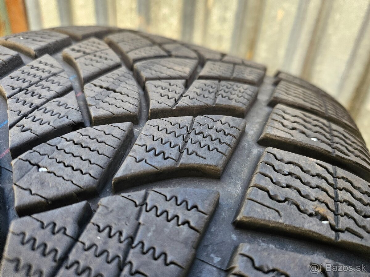 2 ks zimné pneumatiky GoodYear Ultragrip - 235/55 r19 - 12