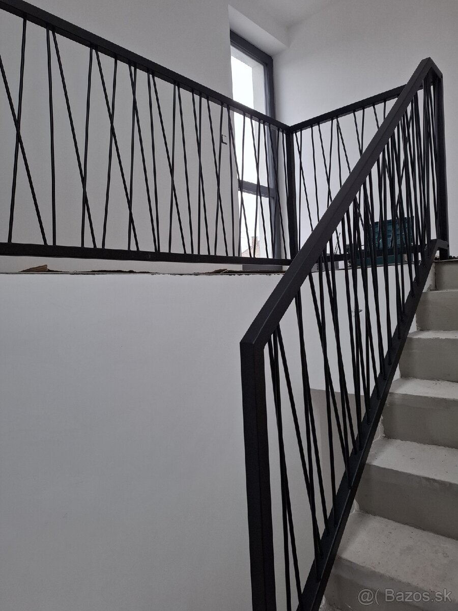 Výroba brán , plotov, prístreškov ,zábradlie, kovovýroba - 12