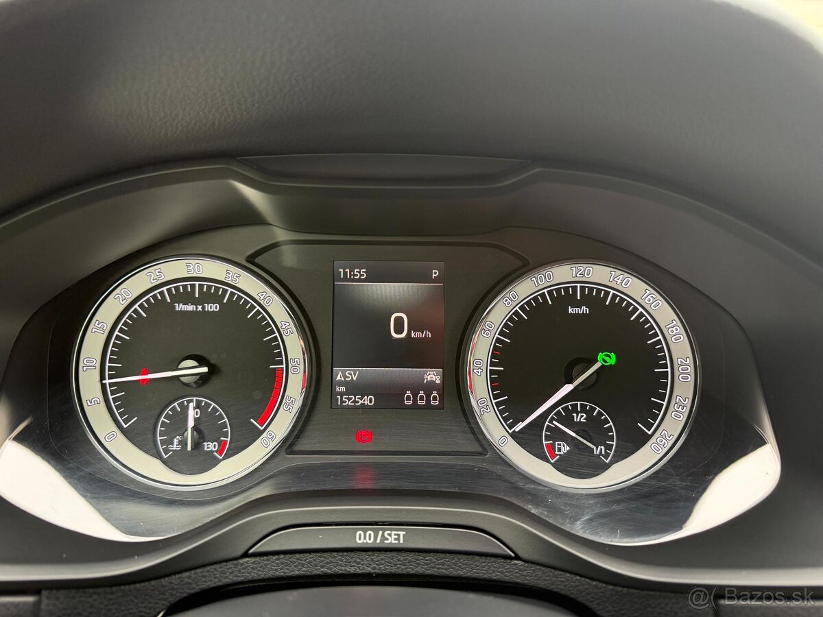 Škoda Karoq 1.6 TDI Ambition DSG - 12