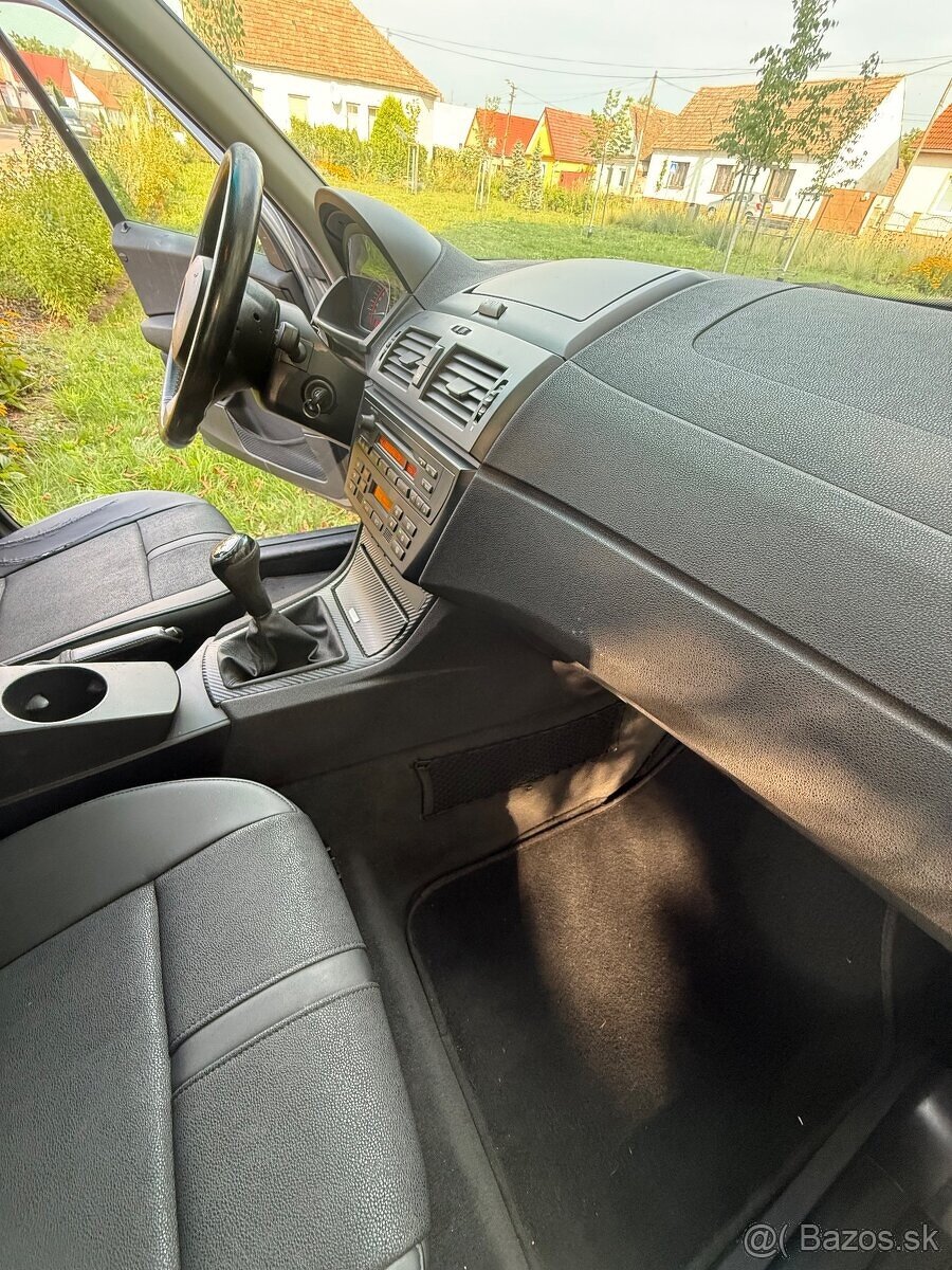 BMW X3 2,0d 110kW sport packet - 12