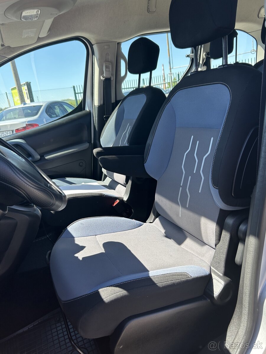 ✅Peugeot Partner Tepee 1.6 HDi Active, 1. Majiteľ, 7 miestne - 12