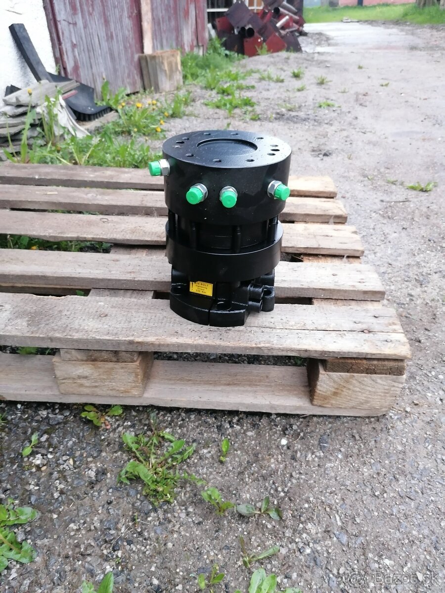 Predám drapák na guľatinu, nekonečný rotátor, hák, vidly - 12