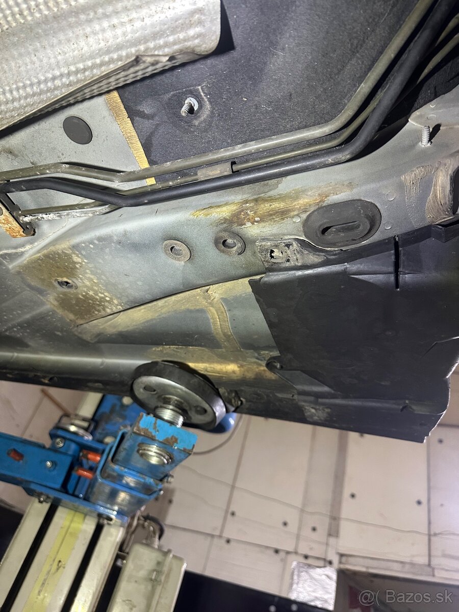 Mercedes Benz W203 Classic 180 kompresor - 12