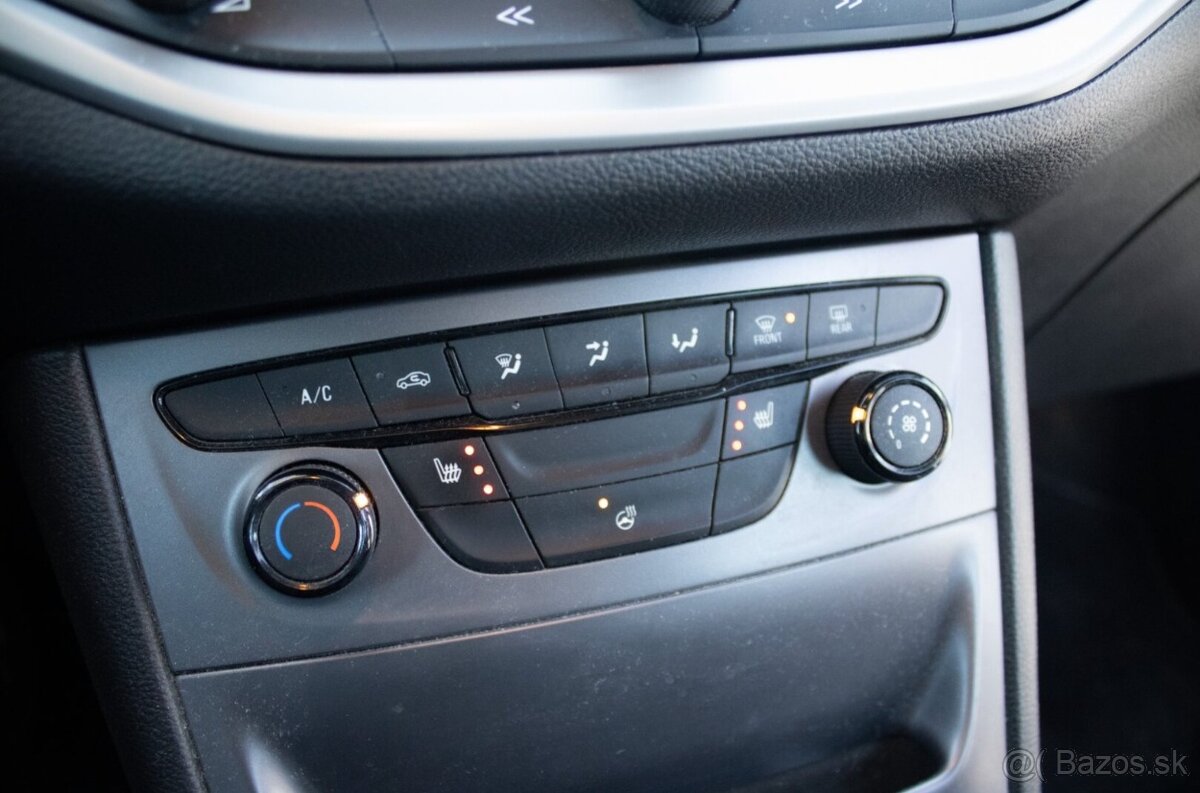 Opel Astra Sport Tourer ST 1.6 CDTI 110k - 12