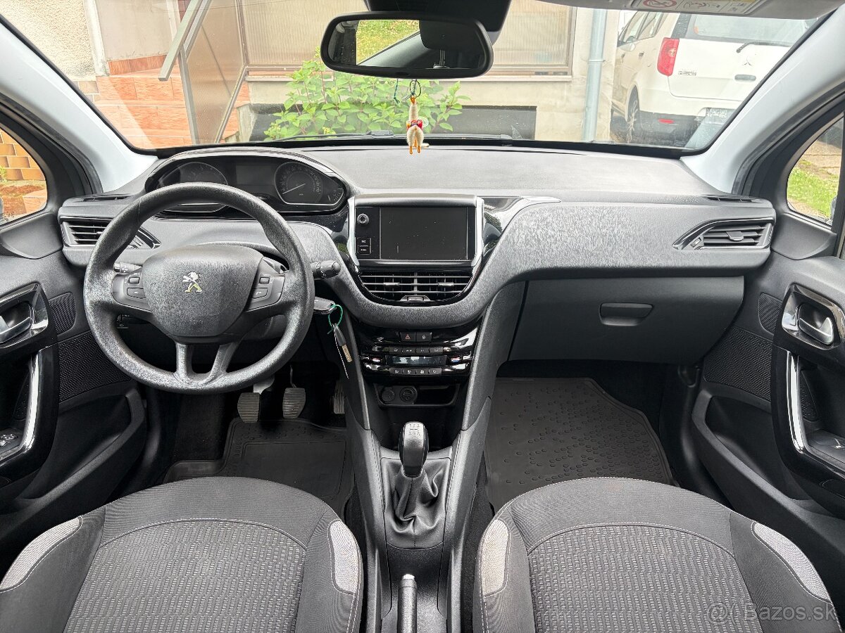 Peugeot 208 1.2 PureTech Style - 12