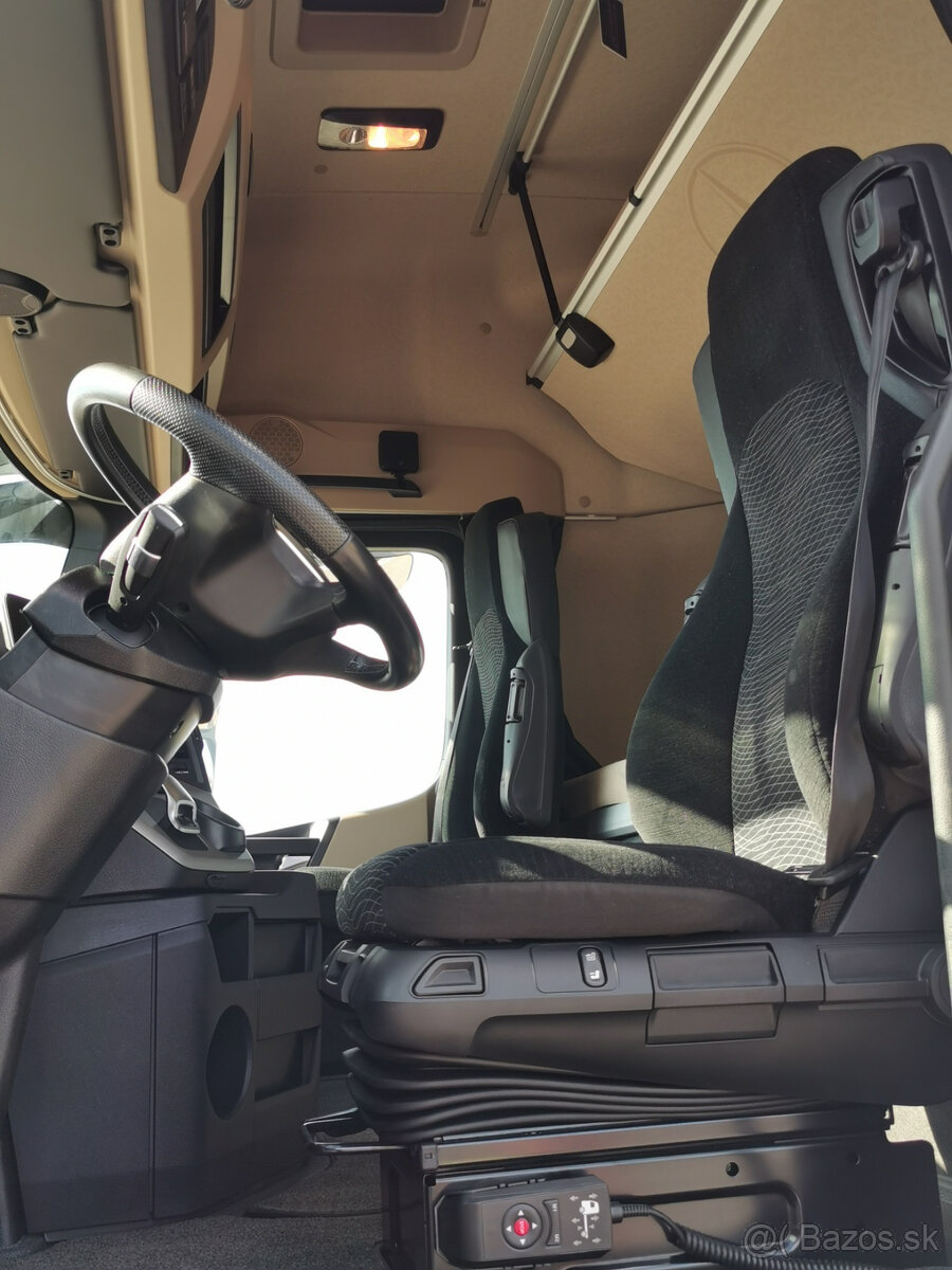 Prodám valníkový MERCEDES-BENZ ACTROS 2548 6X2 EURO 6 - 12