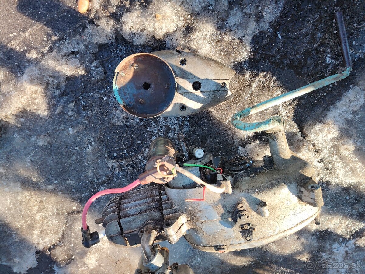 Predám dva krát motor pionier - 12