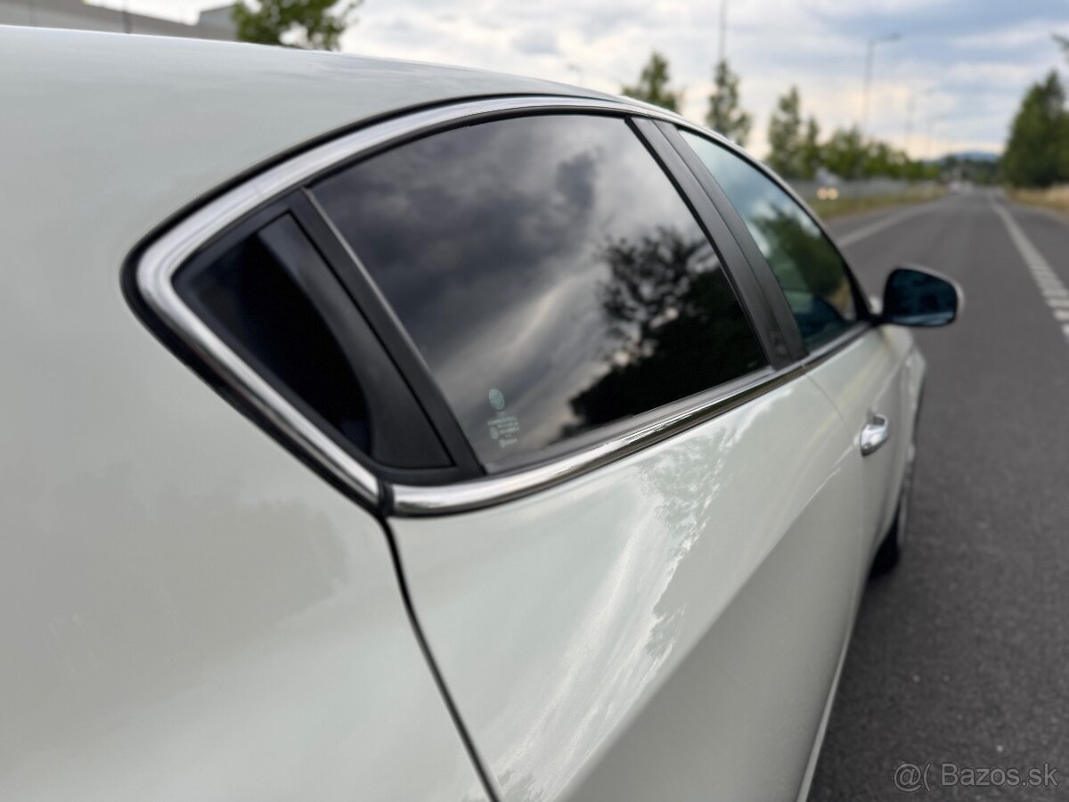 Alfa Romeo Giulietta 1.6 multijet Nová STK - 12