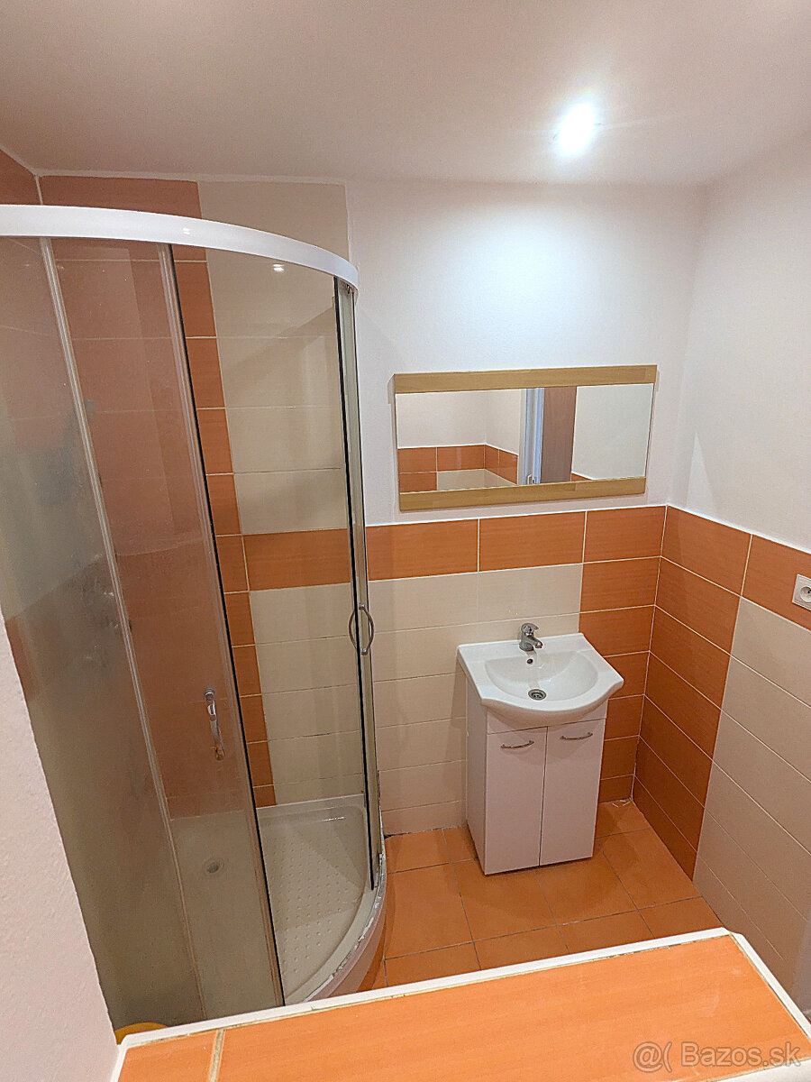 1 izb. Humenská, Terasa, OV, 3p, čiast.upravený, kúpou voľný - 12