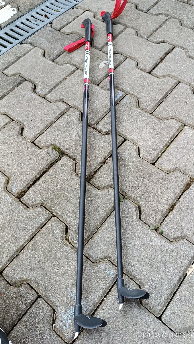 Komplet set na bežkovanie - 12