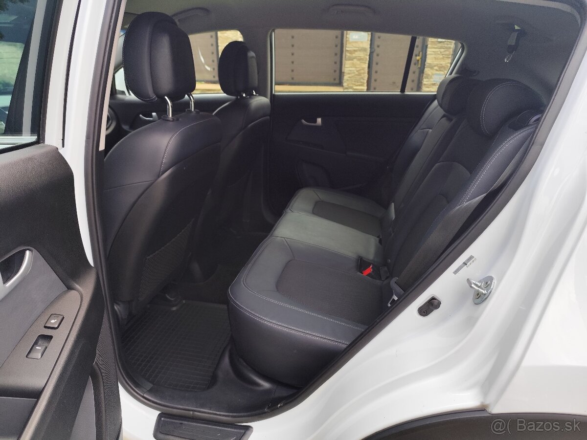 Kia Sportage 2.0 CRDi 2WD - 12