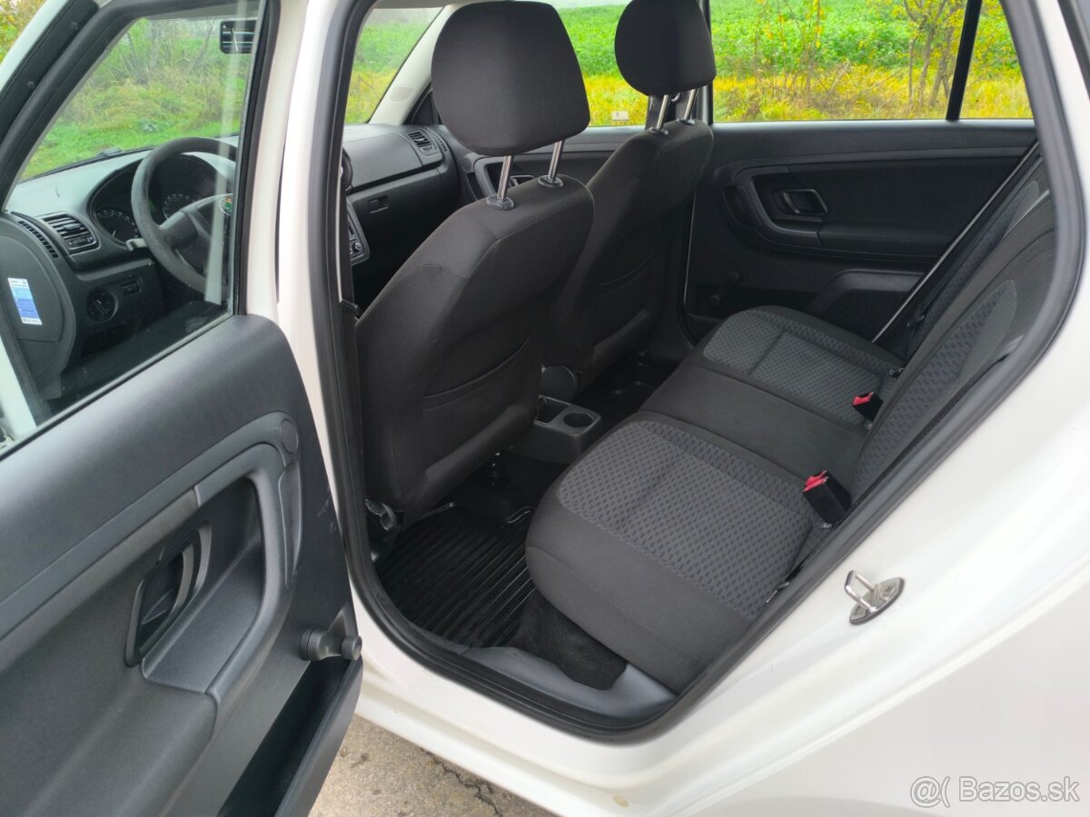 Škoda fabia II combi 1.6 tdi 55kw rok 9/2011 KM 251 700 - 12