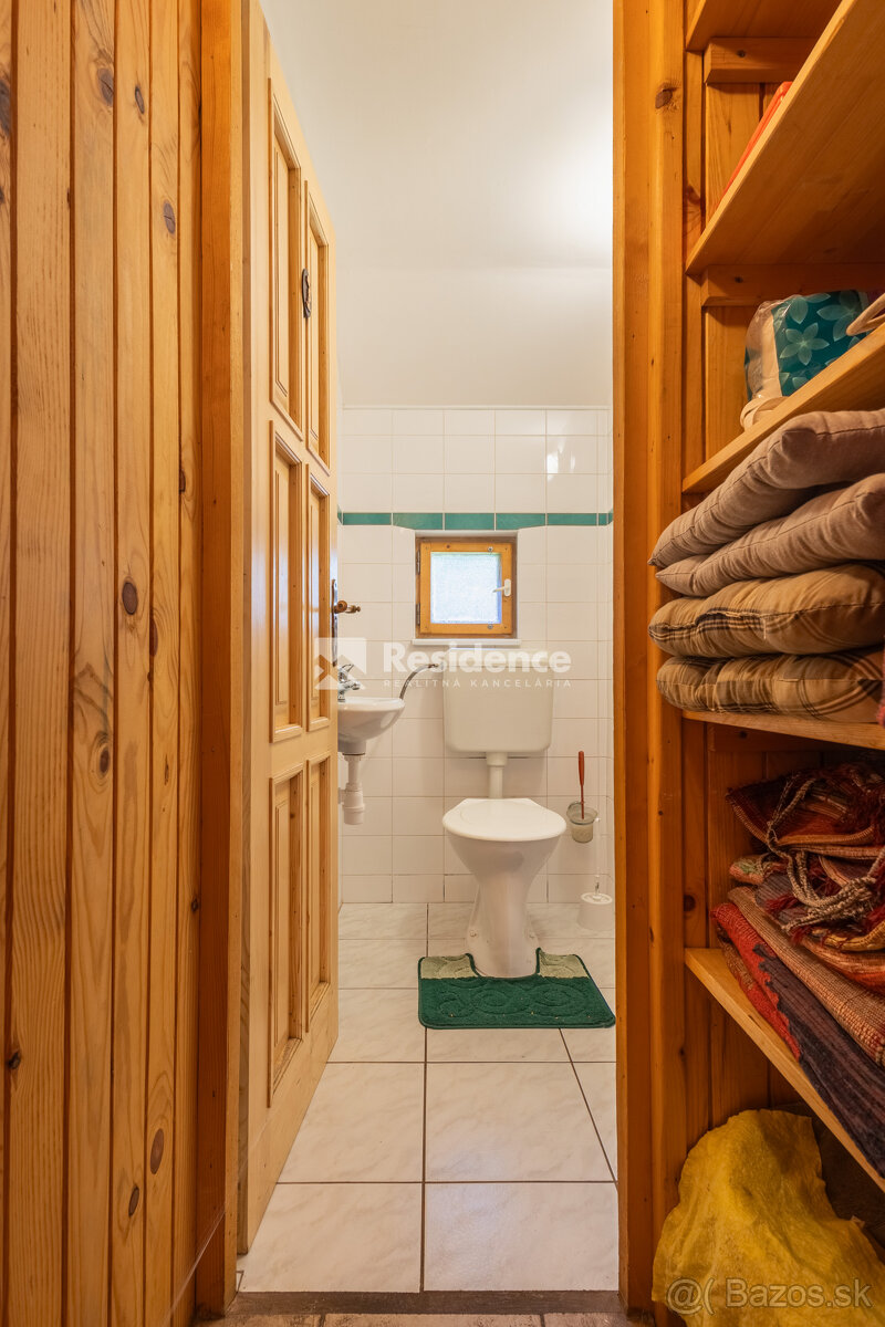 Na predaj čarovná chata uprostred lesa – Liptovský Ján - 12