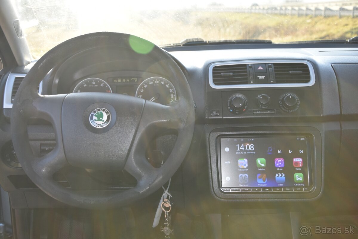 Škoda Fabia Combi 1.4 16V Ambiente - 12