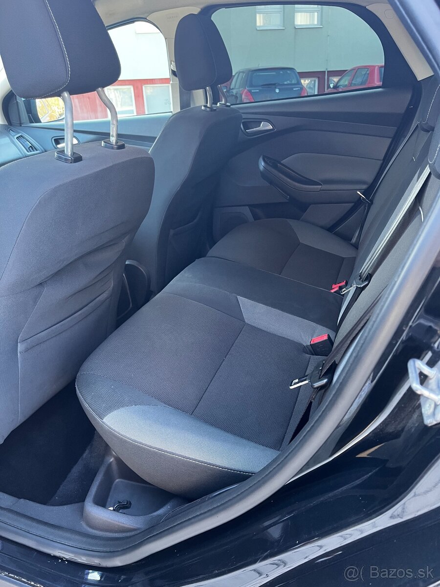 Ford Focus 1.6 TDCi 85kw 2011 mk3 - 12