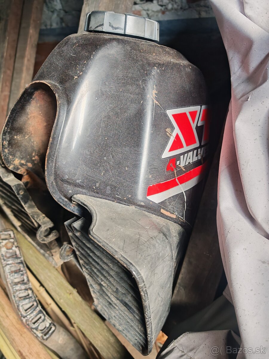 Yamaha XT 600 diely - 12