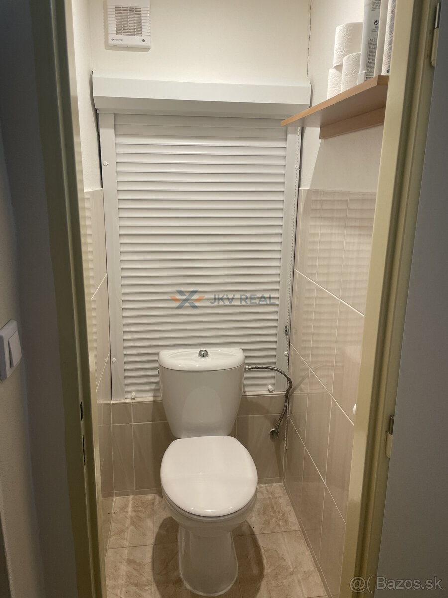 3 izbový byt skoro v srdci Levíc - 12