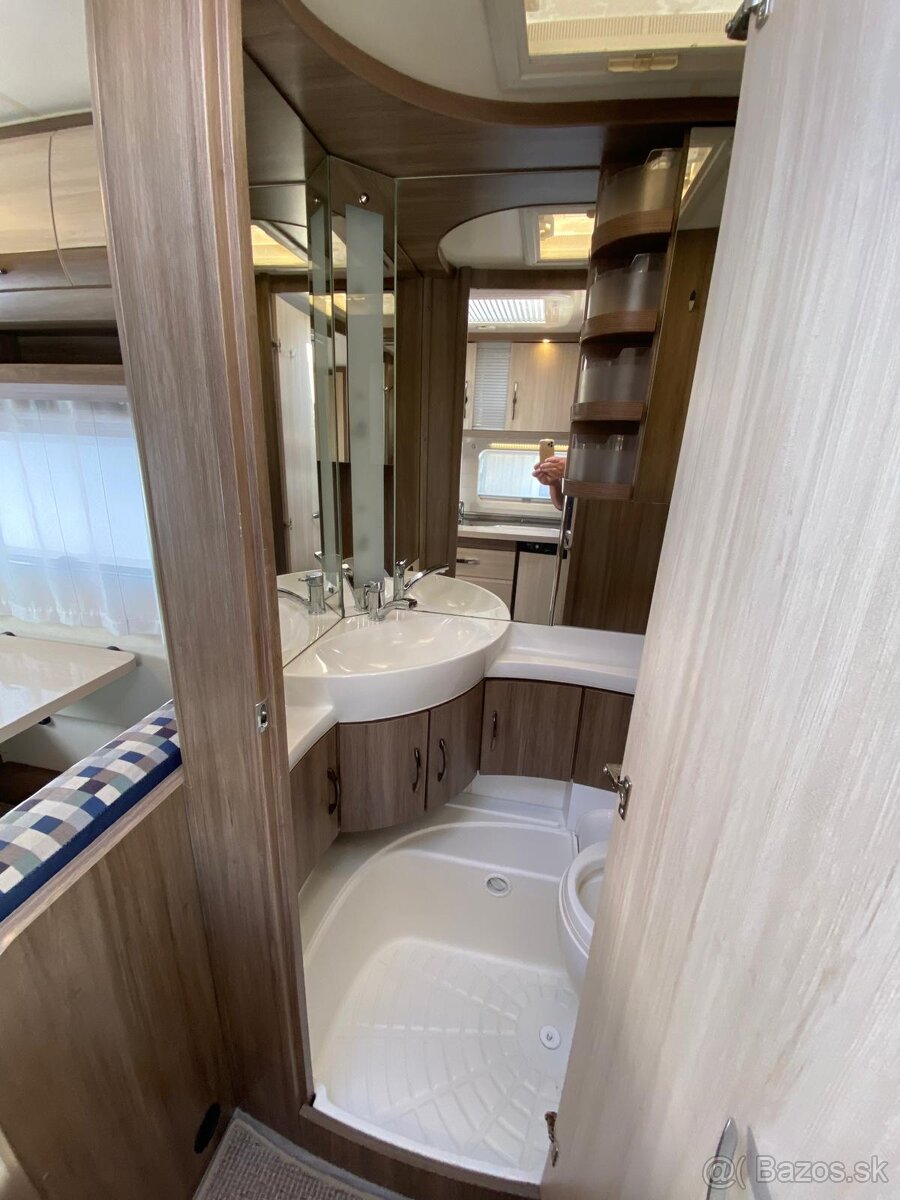 Obytny prives Hobby 440 - De luxe - 2017, predstan - 12