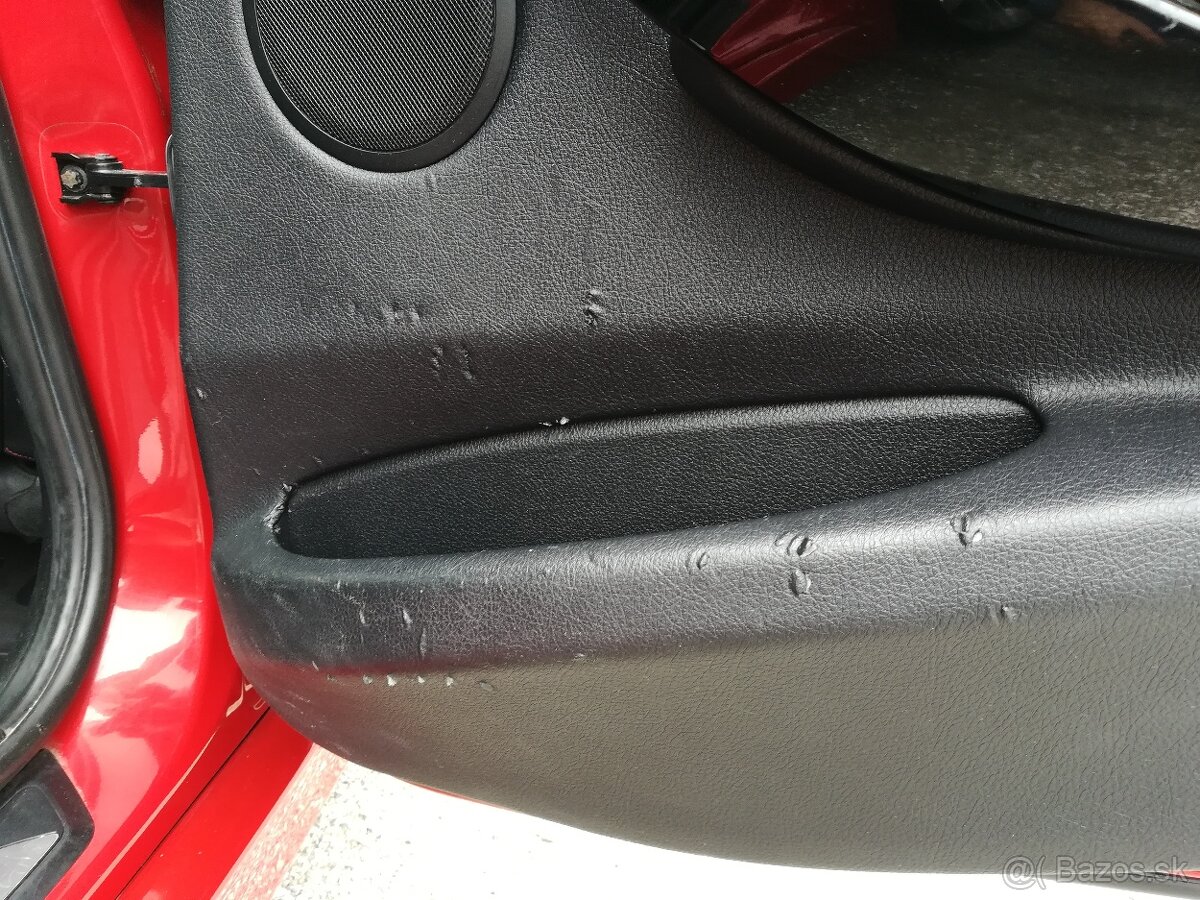 Predám Bmw 320d Efficient Dynamics F30 - 12