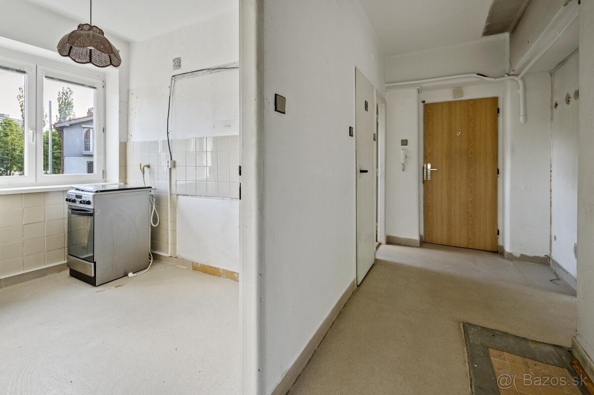 Realitný kancelária REALADR s.r.o. - 12