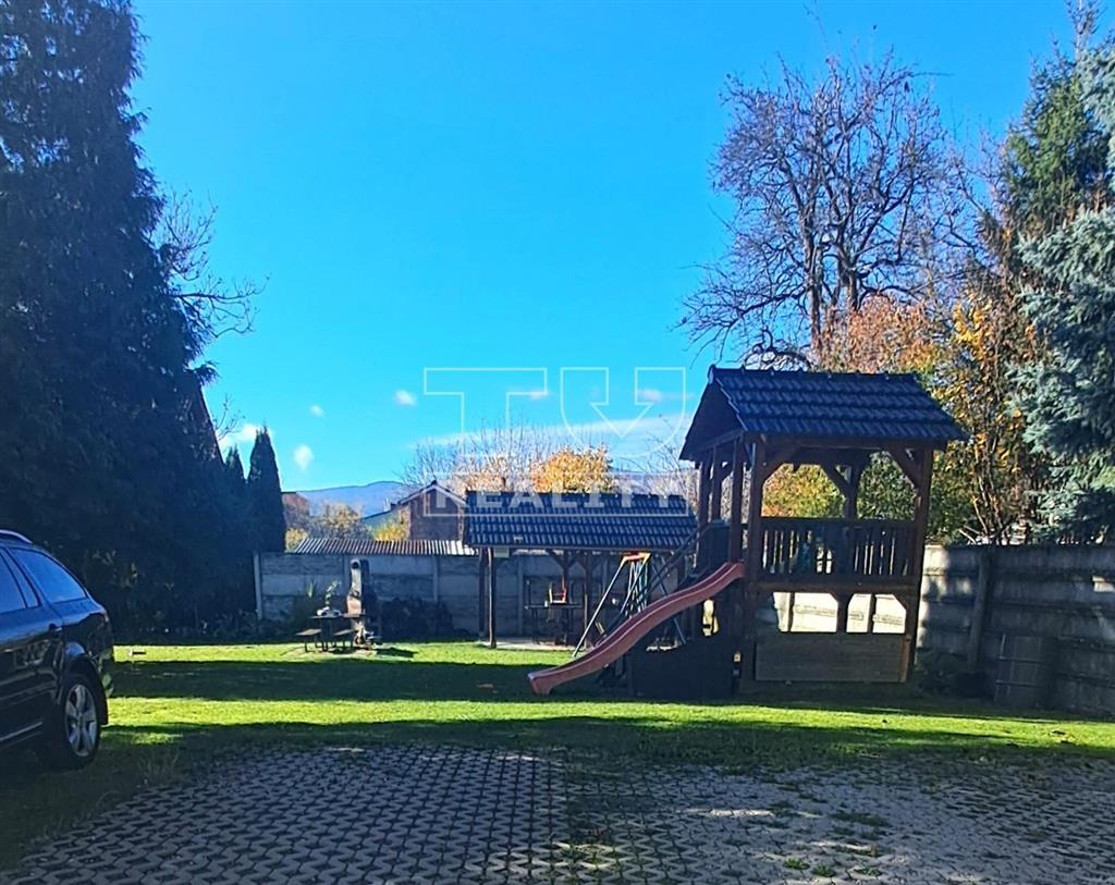 5 izbový byt - mezonet v Nitrianskom Pravne, okres... - 12