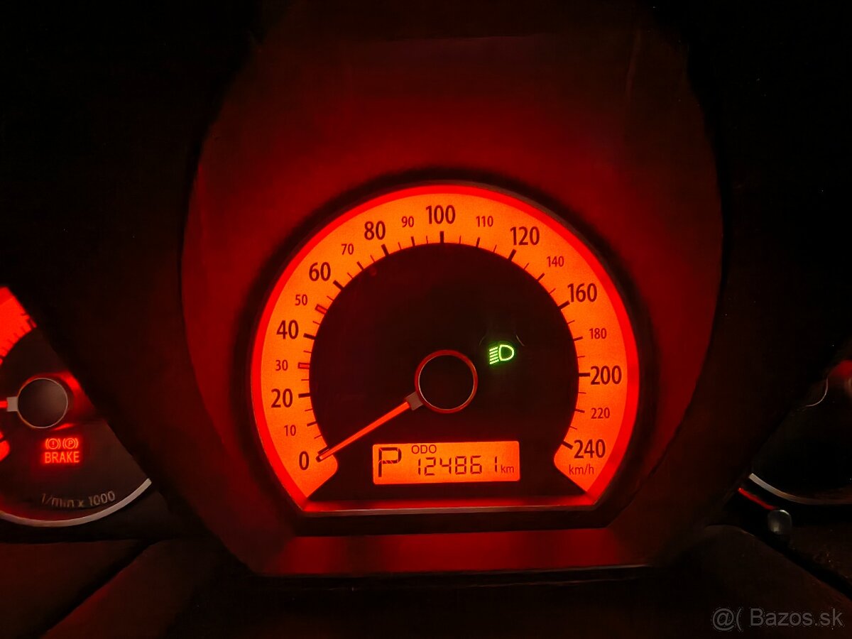 Kia Ceed 2008 1.6 benzín automat - 12