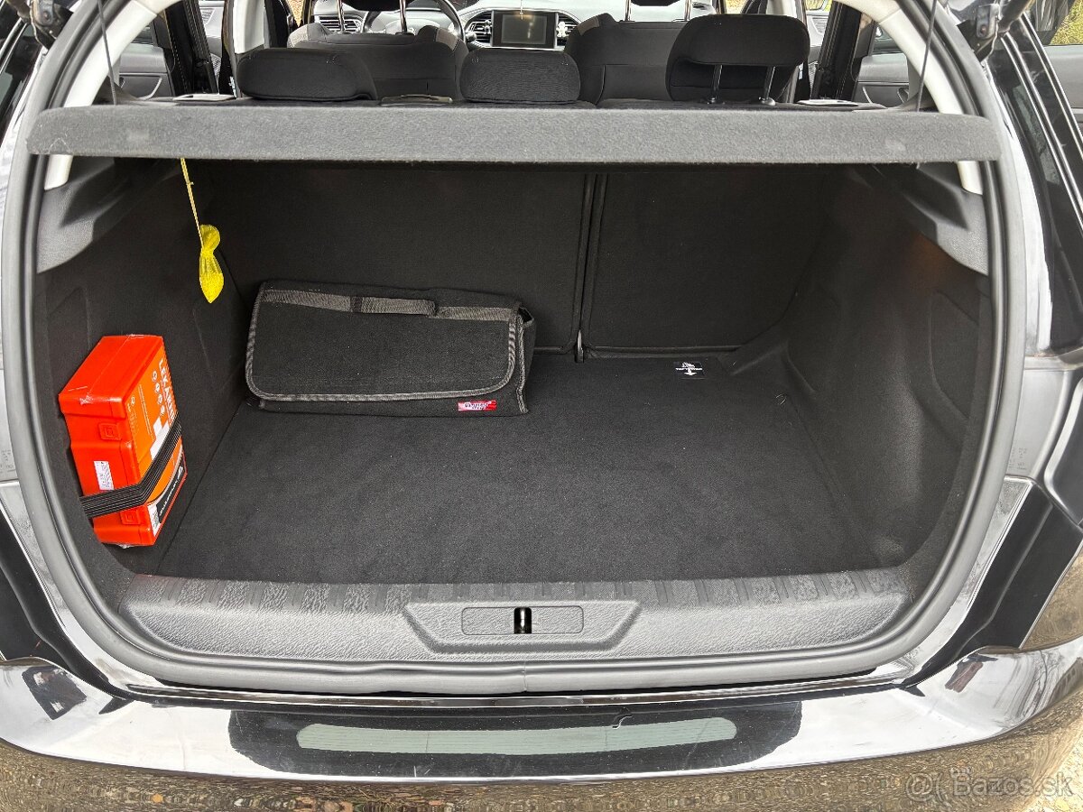 Predám peugeot 308 - 12