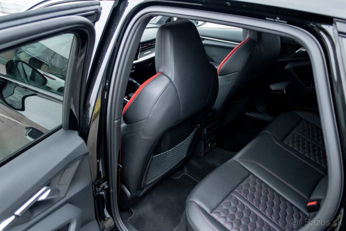 Audi RS3 2.5 TFSI - 12