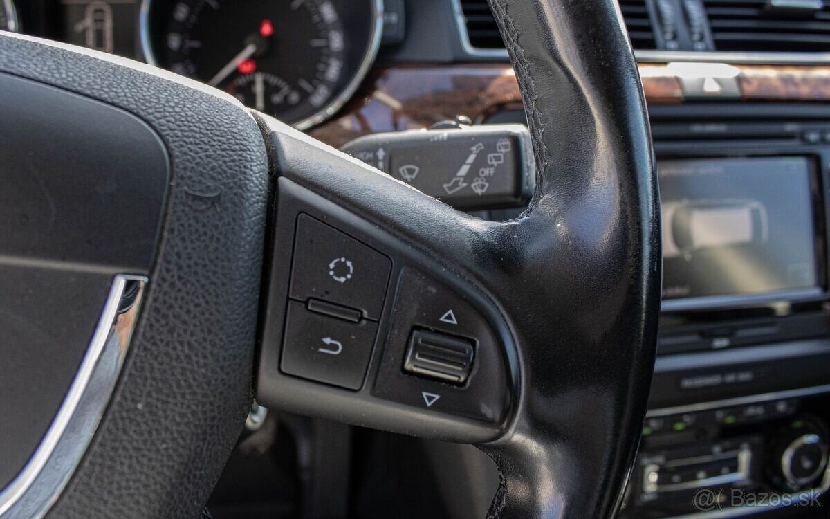Škoda Superb Combi 2.0 TDI 2011 - 12
