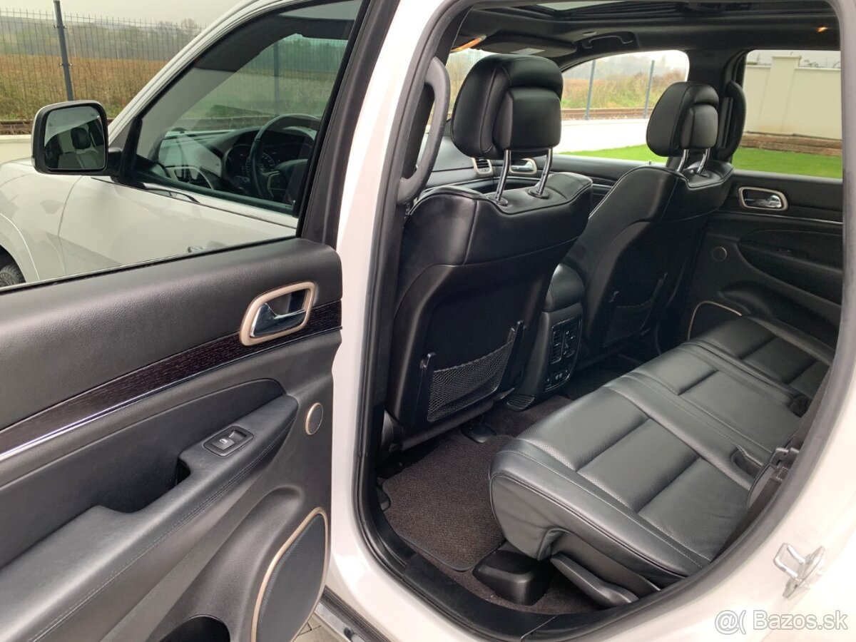 Jeep Grand Cherokee 3.0L V6 TD Summit Platinum - 12