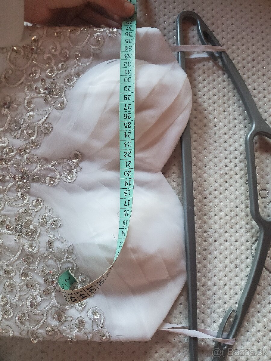 Spoločenské šaty zlaté - 12