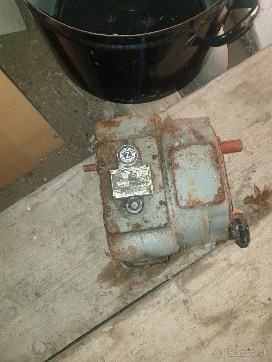 Elektromotory s prevodmi - 12