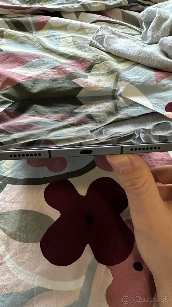 iPad Pro 11-inch 3rd Gen 128 GB - 12