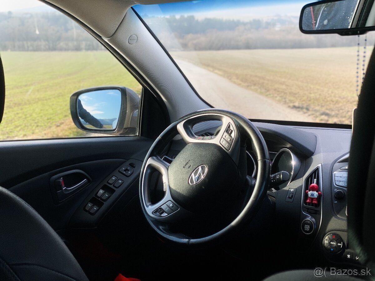 Hyundai ix30 - 12