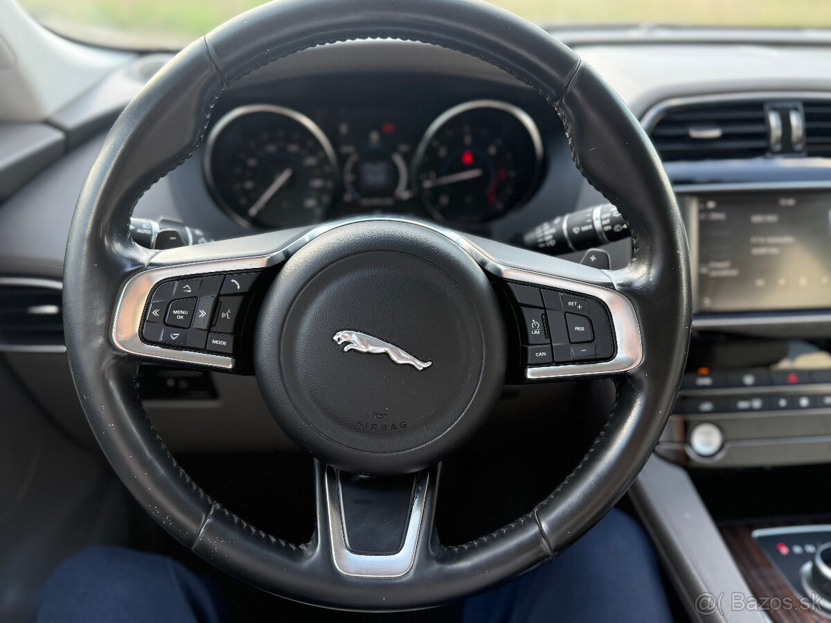 Jaguar F-Pace 25d 2018 - 12