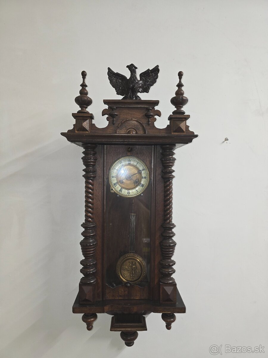 Nástenné drevene hodiny s melódiou 3 kusi - 12