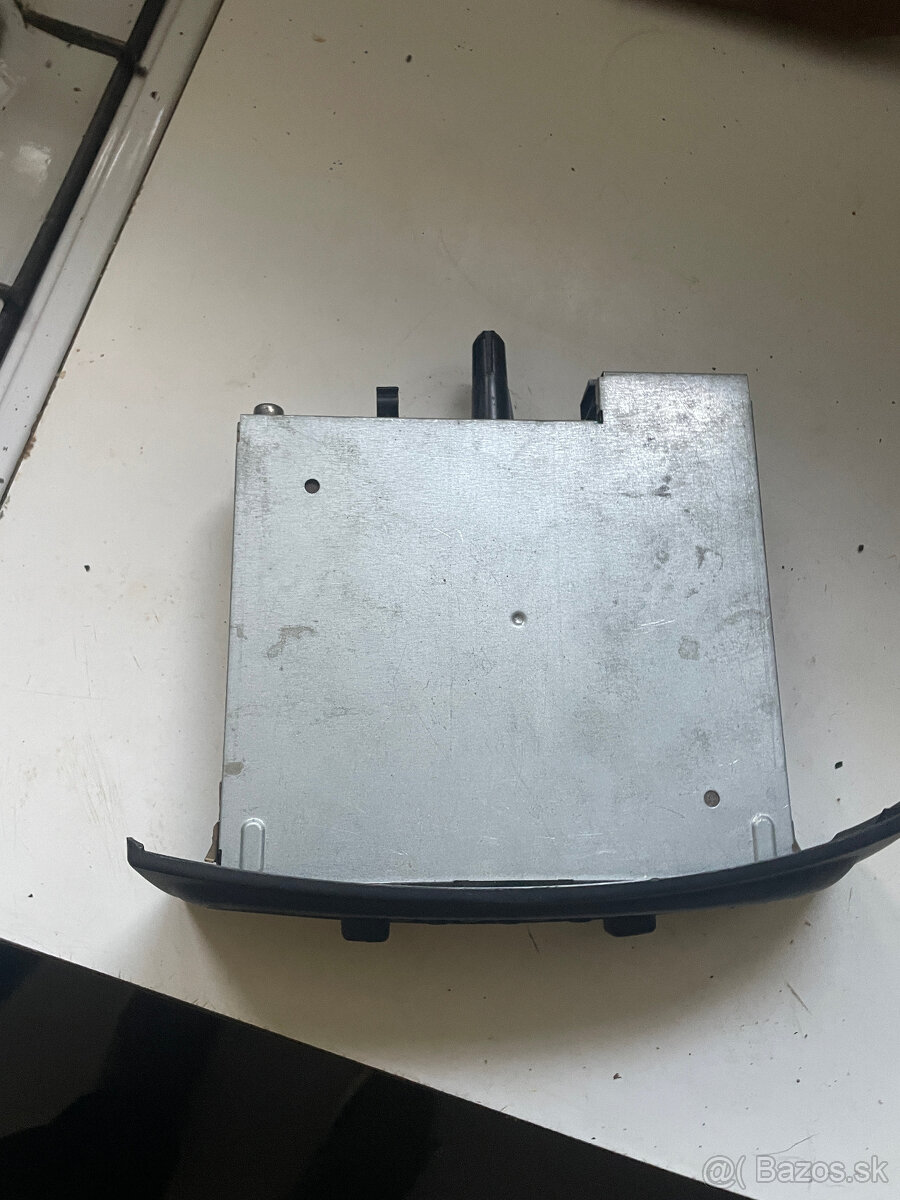 Rádia pre FIAT MAREA-BRAVA-BRAVO a pre RENAULT CLIO - 12